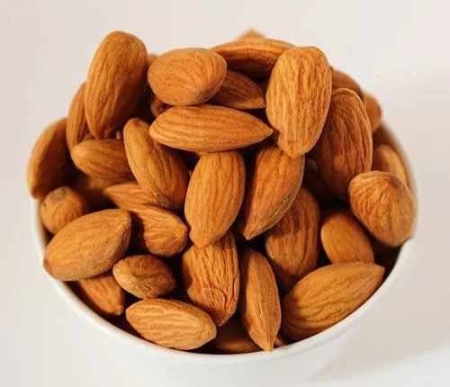 Royal California Almonds  Big Size - 500 Grams